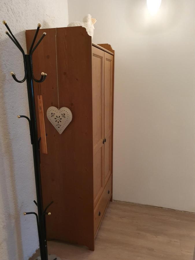 Karmelita Boutique Apartman Sopron Exteriör bild
